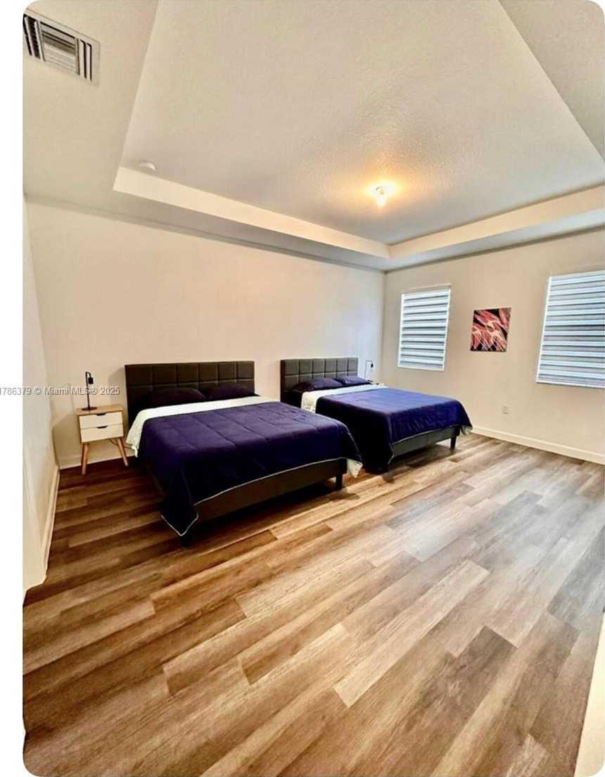Small Image of 13623 SOUTH WEST 184TH TER, Miami Number 25