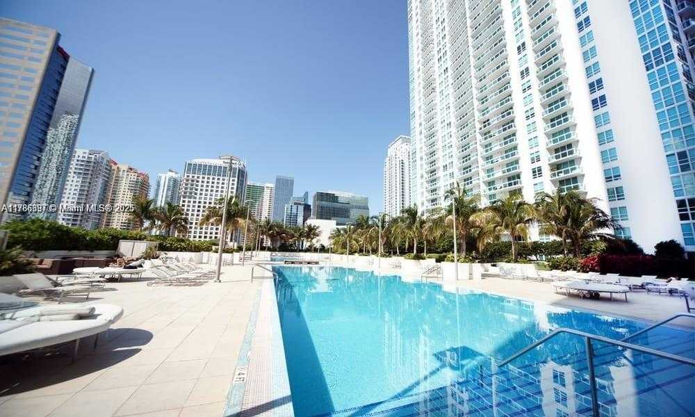 Small Image of 950 BRICKELL BAY #703, Miami Number 9