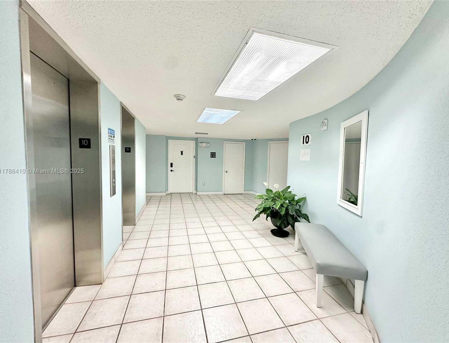 Small Image of 1801 SOUTH OCEAN #1042, Hallandale Beach Number 24