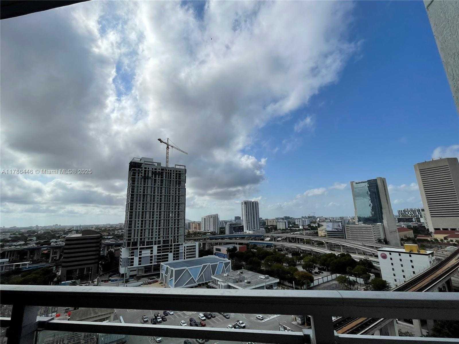 Small Image of 90 SOUTH WEST 3RD ST #1809, Miami Number 2