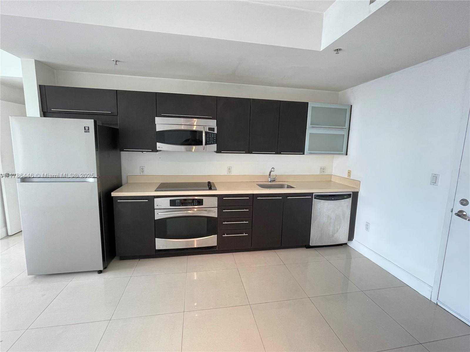 Small Image of 90 SOUTH WEST 3RD ST #1809, Miami Number 4