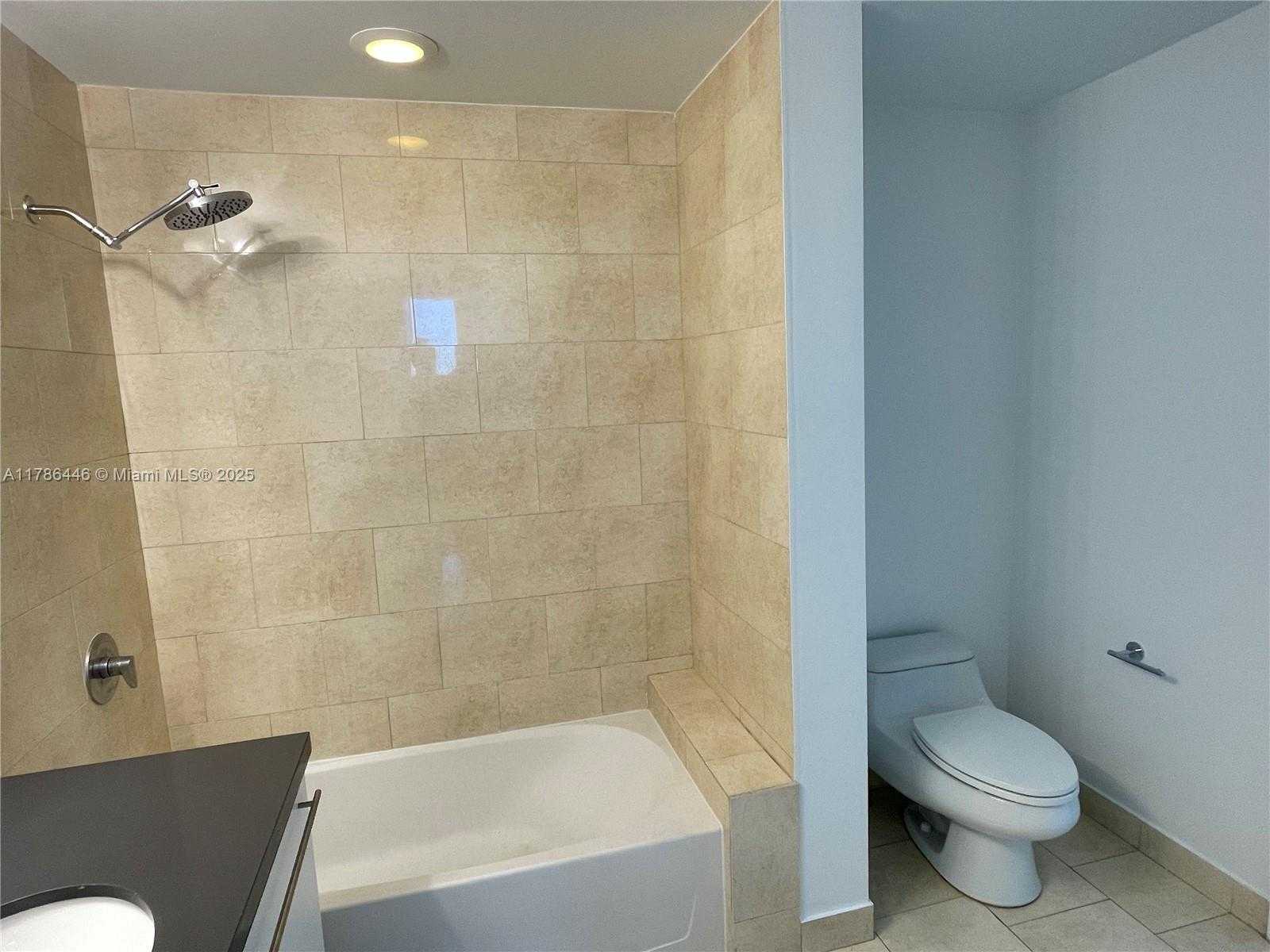 Small Image of 90 SOUTH WEST 3RD ST #1809, Miami Number 9
