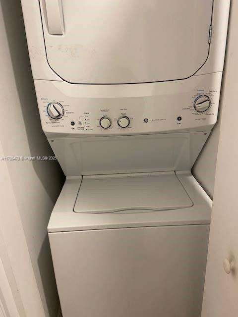 Small Image of 45 SOUTH WEST 9TH ST #1007, Miami Number 25