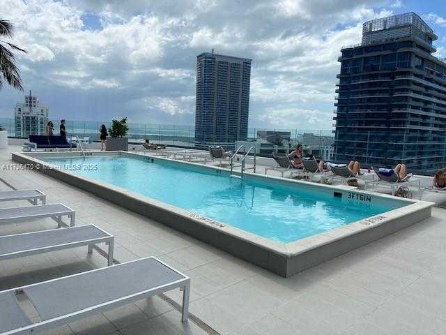 Small Image of 45 SOUTH WEST 9TH ST #1007, Miami Number 27
