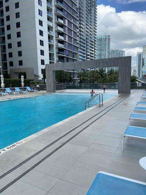 Small Image of 45 SOUTH WEST 9TH ST #1007, Miami Number 28