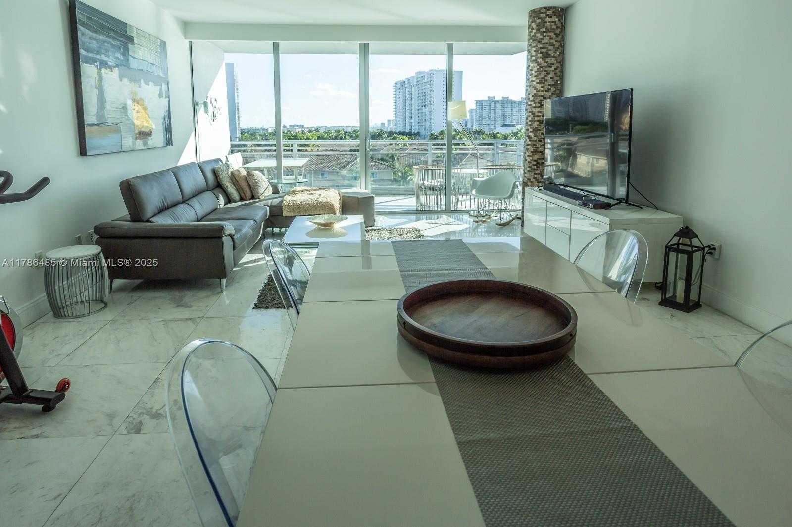 Small Image of 2950 NORTH EAST 188TH ST #401, Aventura Number 2
