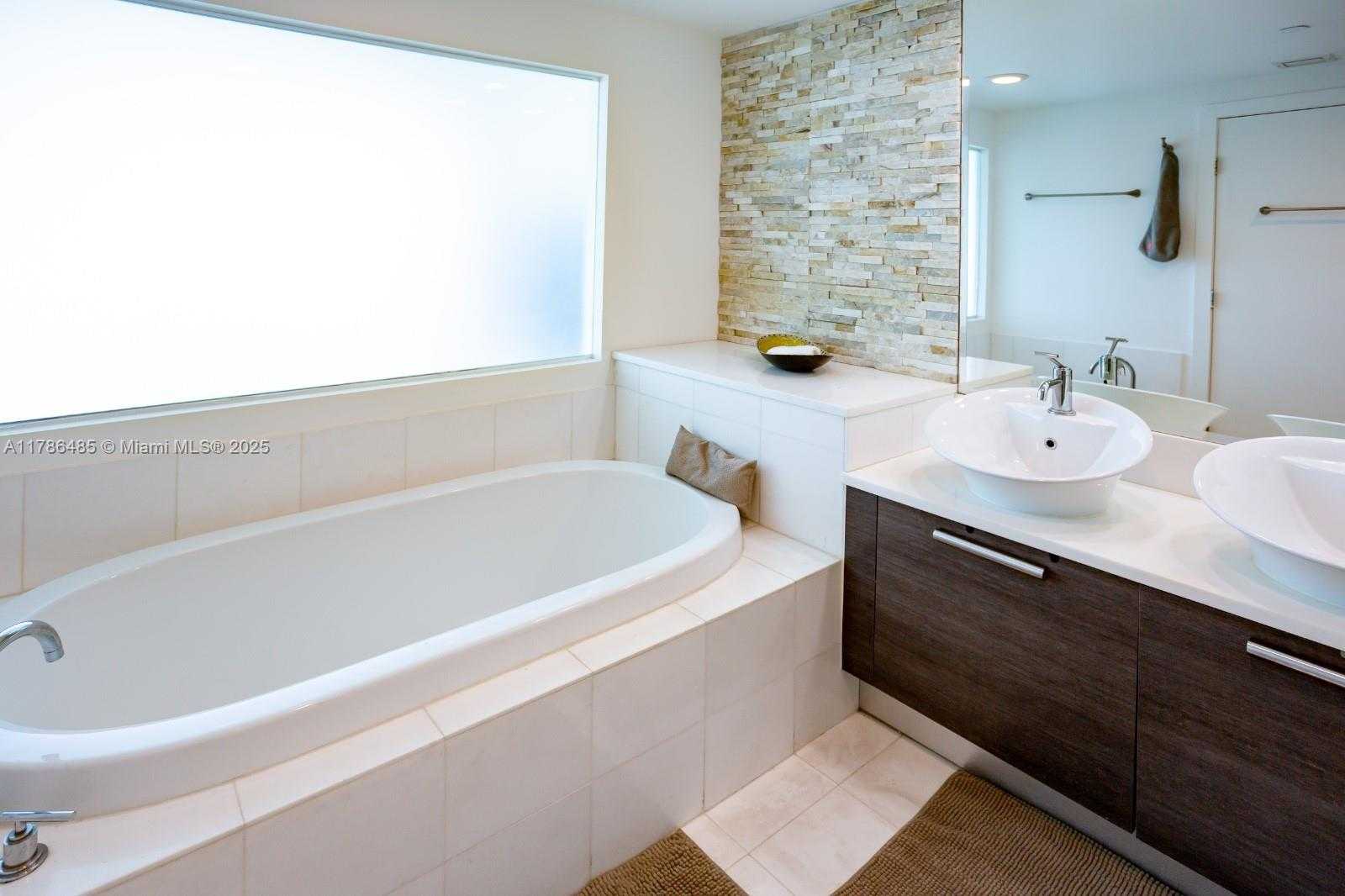 Small Image of 2950 NORTH EAST 188TH ST #401, Aventura Number 21