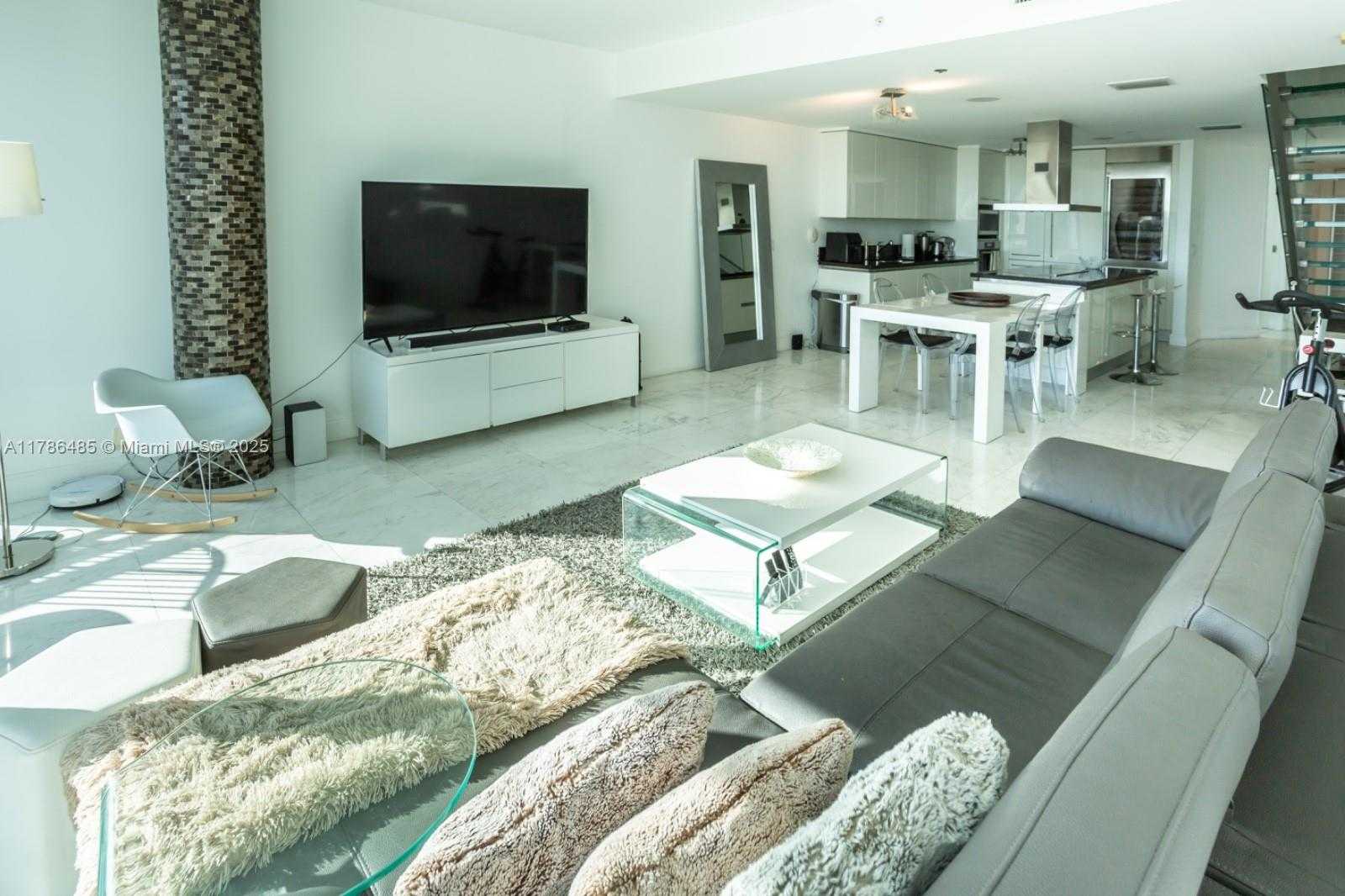 Small Image of 2950 NORTH EAST 188TH ST #401, Aventura Number 5