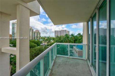 Small Image of 3370 HIDDEN BAY DR #610, Aventura Number 14