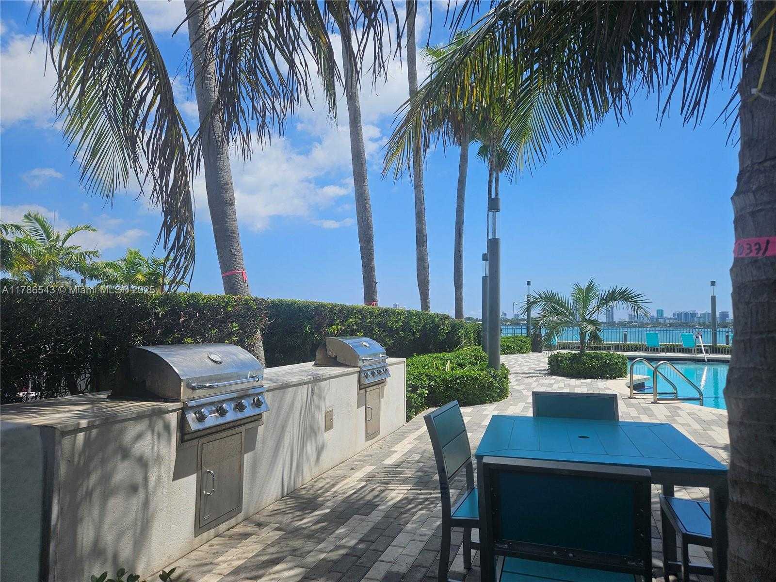 Small Image of 7501 EAST TREASURE DR #1L, North Bay Village Number 14