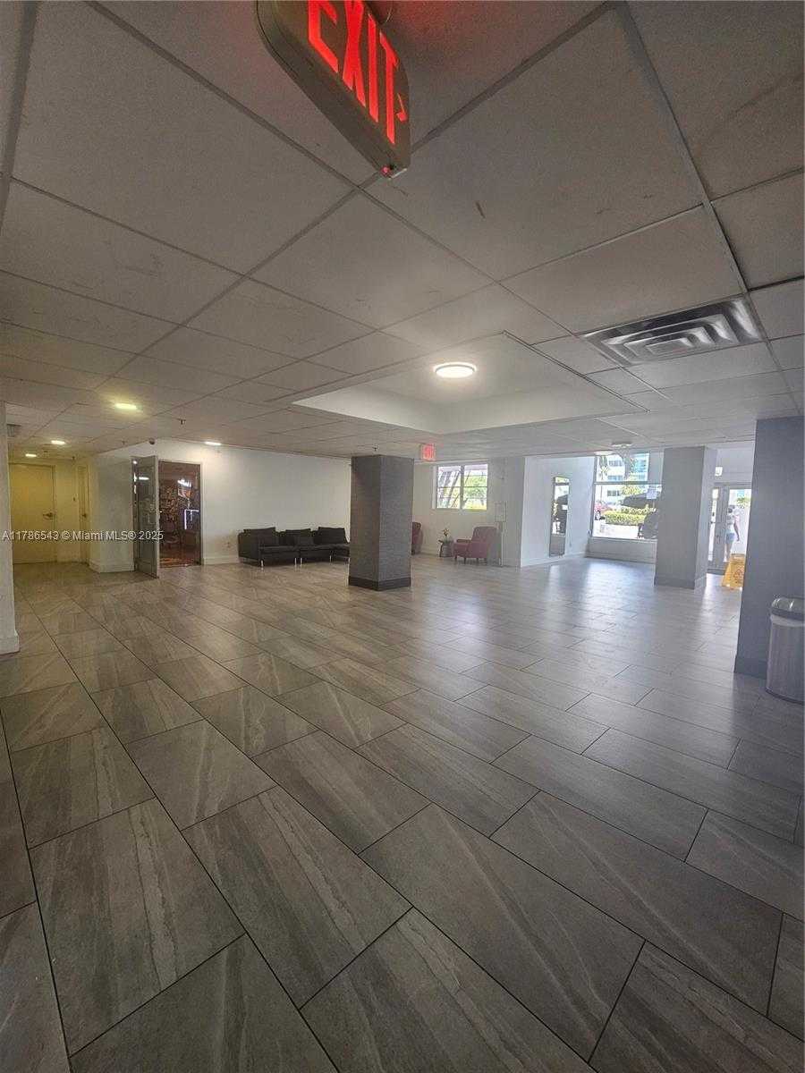 Small Image of 7501 EAST TREASURE DR #1L, North Bay Village Number 19