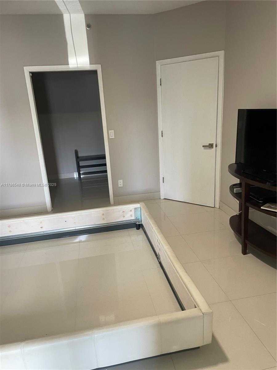 Small Image of 3255 NORTH EAST 184TH ST #12107, Aventura Number 17
