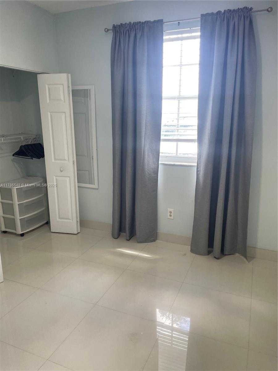Small Image of 3255 NORTH EAST 184TH ST #12107, Aventura Number 26