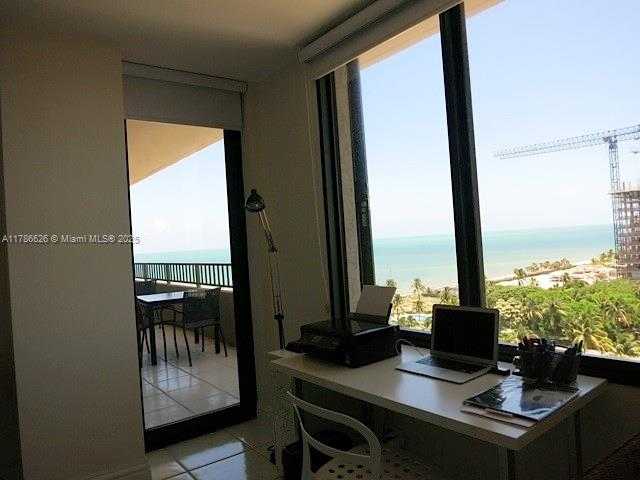 Small Image of 201 CRANDON BLVD #1027, Key Biscayne Number 6