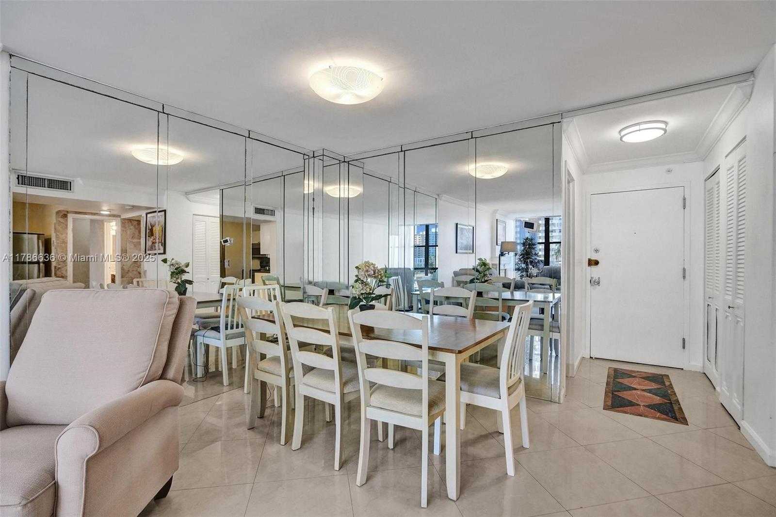 Small Image of 2017 SOUTH OCEAN DR #305, Hallandale Beach Number 18