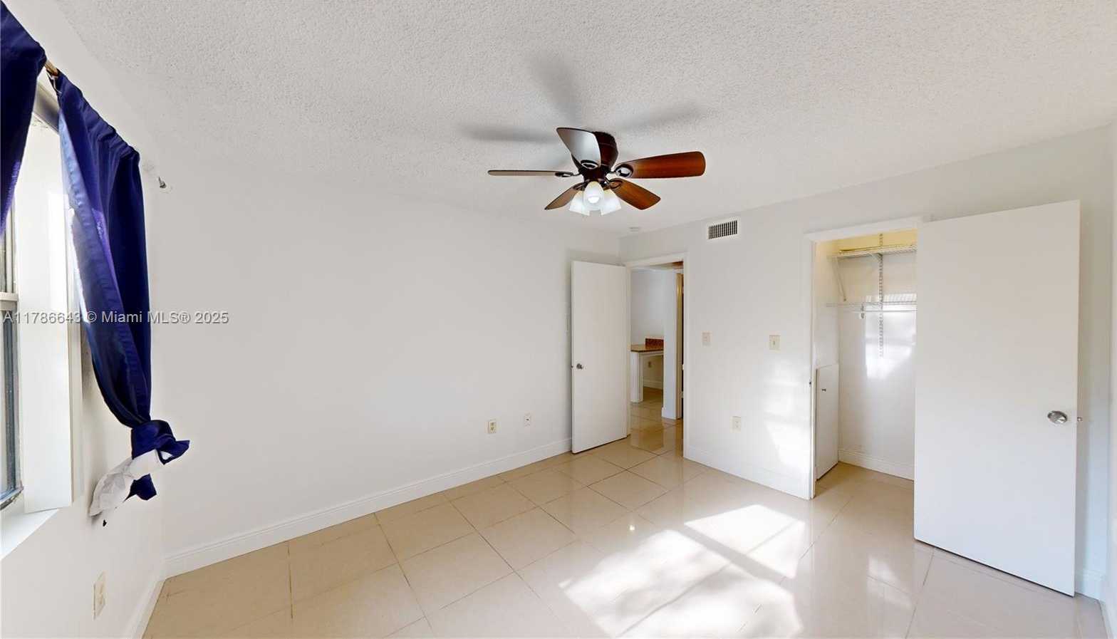 Small Image of 10441 SOUTH WEST 155TH CT #927, Miami Number 11