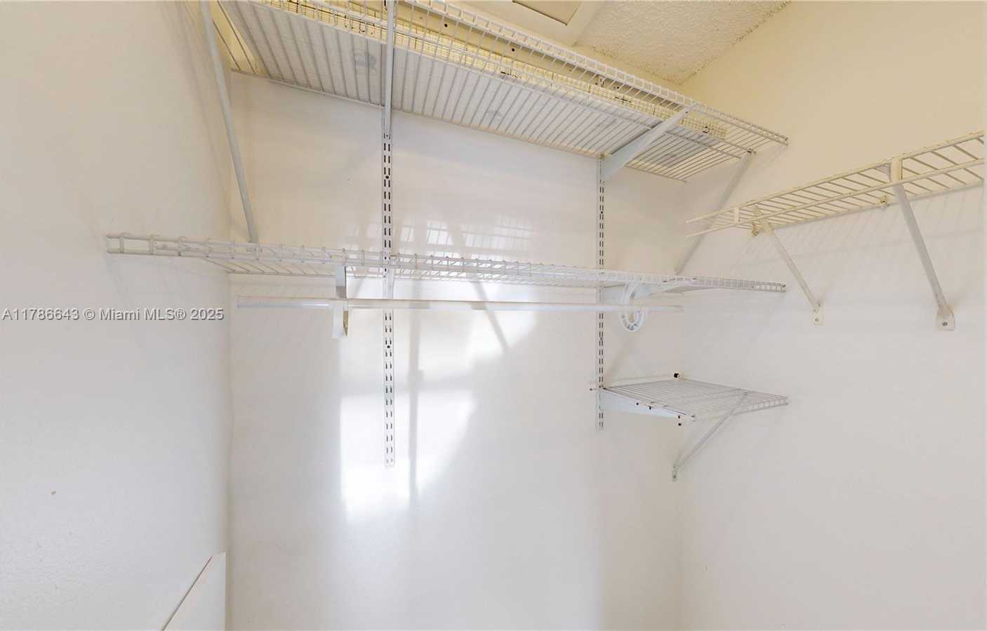 Small Image of 10441 SOUTH WEST 155TH CT #927, Miami Number 12