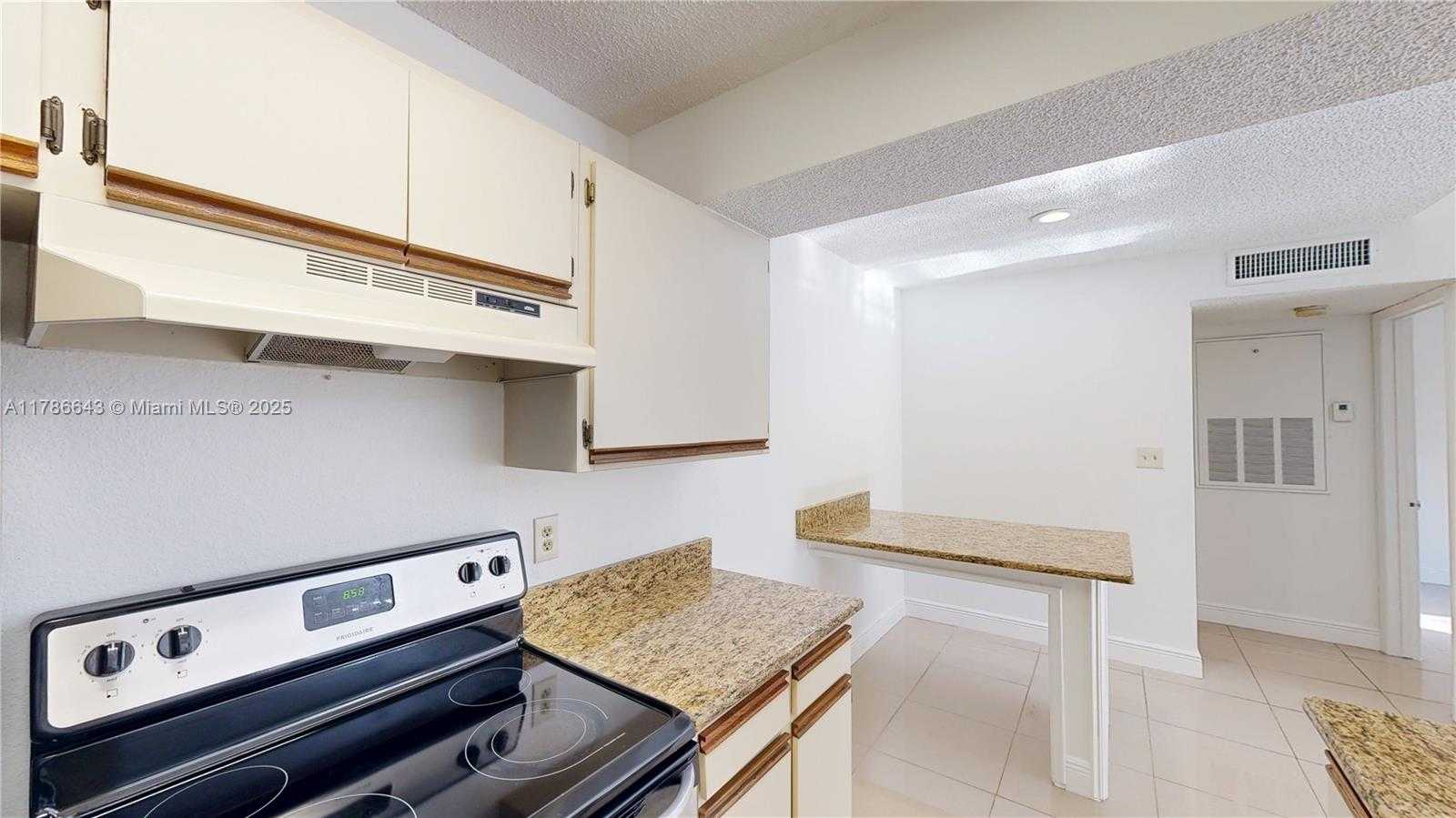 Small Image of 10441 SOUTH WEST 155TH CT #927, Miami Number 2