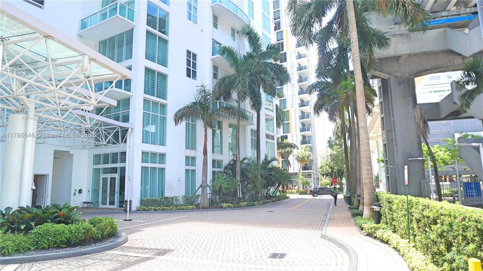 Small Image of 41 SOUTH EAST 5TH ST #814, Miami Number 13