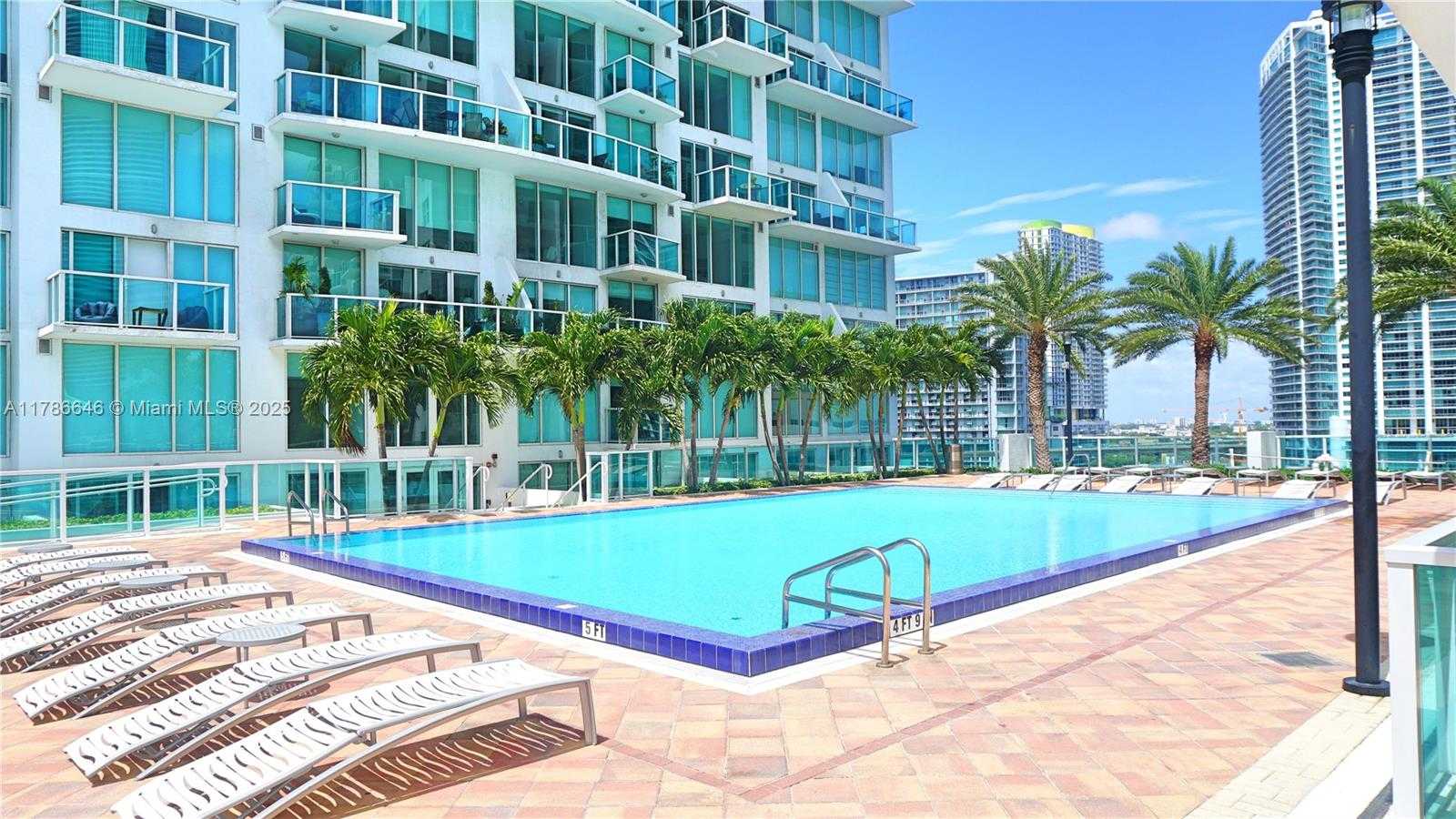 Small Image of 41 SOUTH EAST 5TH ST #814, Miami Number 2