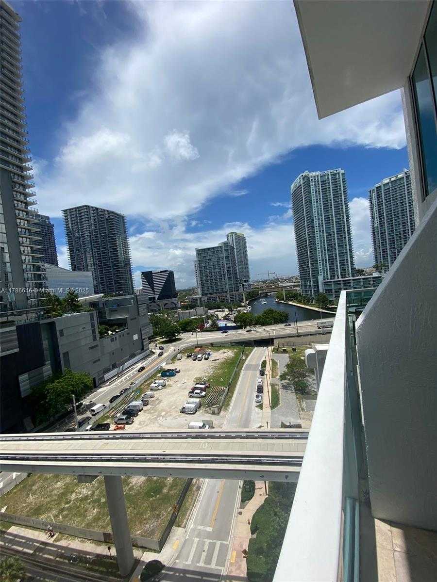 Small Image of 41 SOUTH EAST 5TH ST #814, Miami Number 20