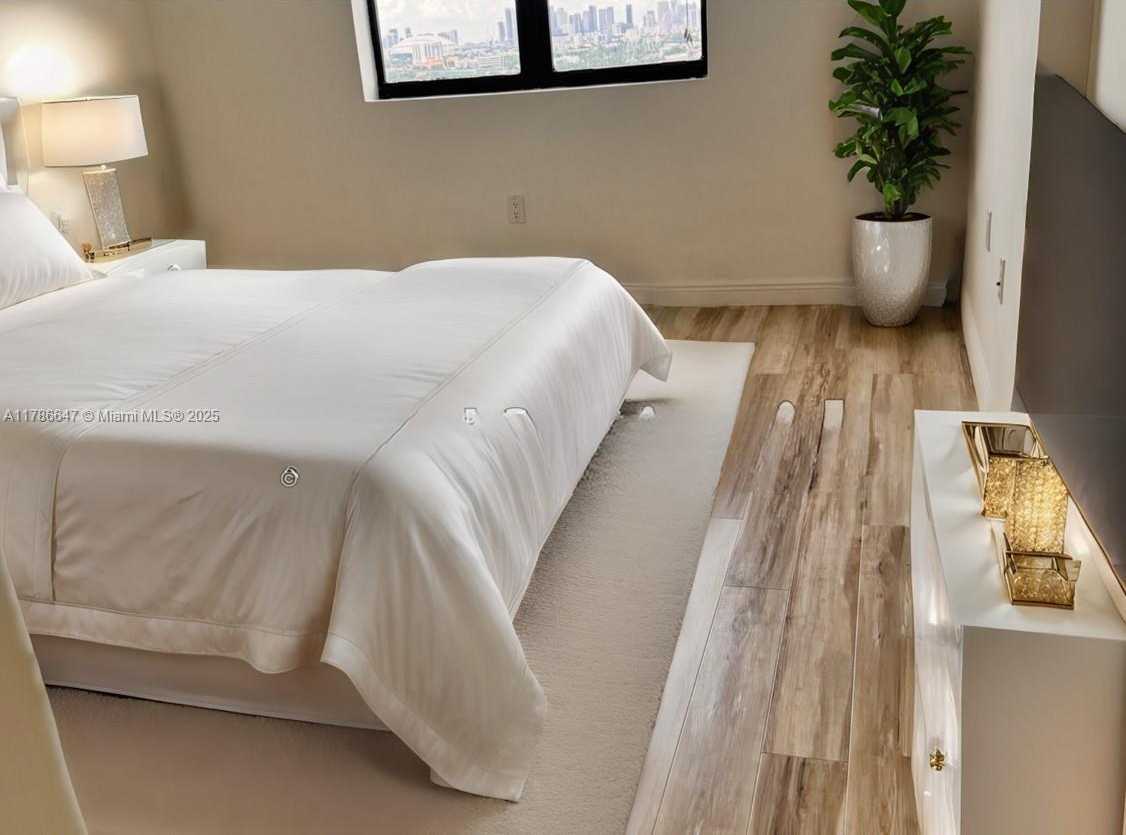 Small Image of 888 SOUTH DOUGLAS RD #1602, Coral Gables Number 5