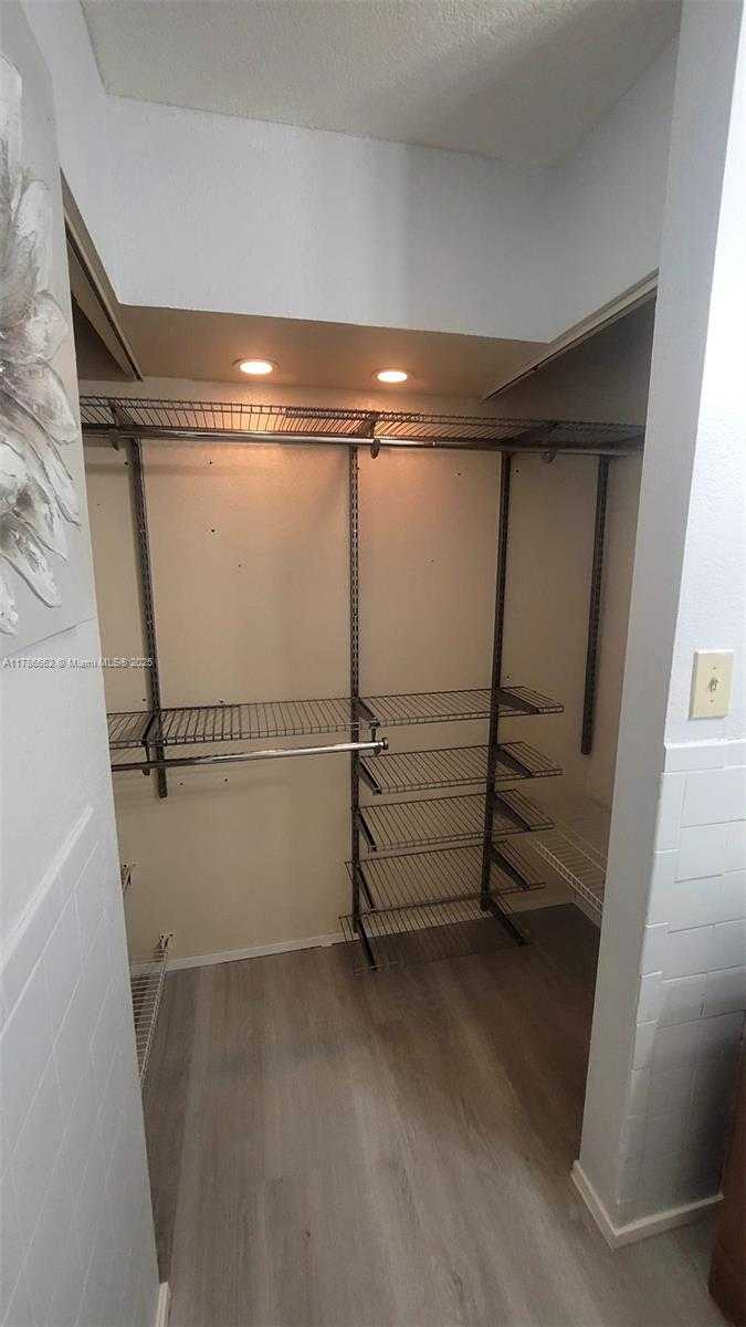 Small Image of 7206 NORTH WEST 57TH CT, Tamarac Number 5