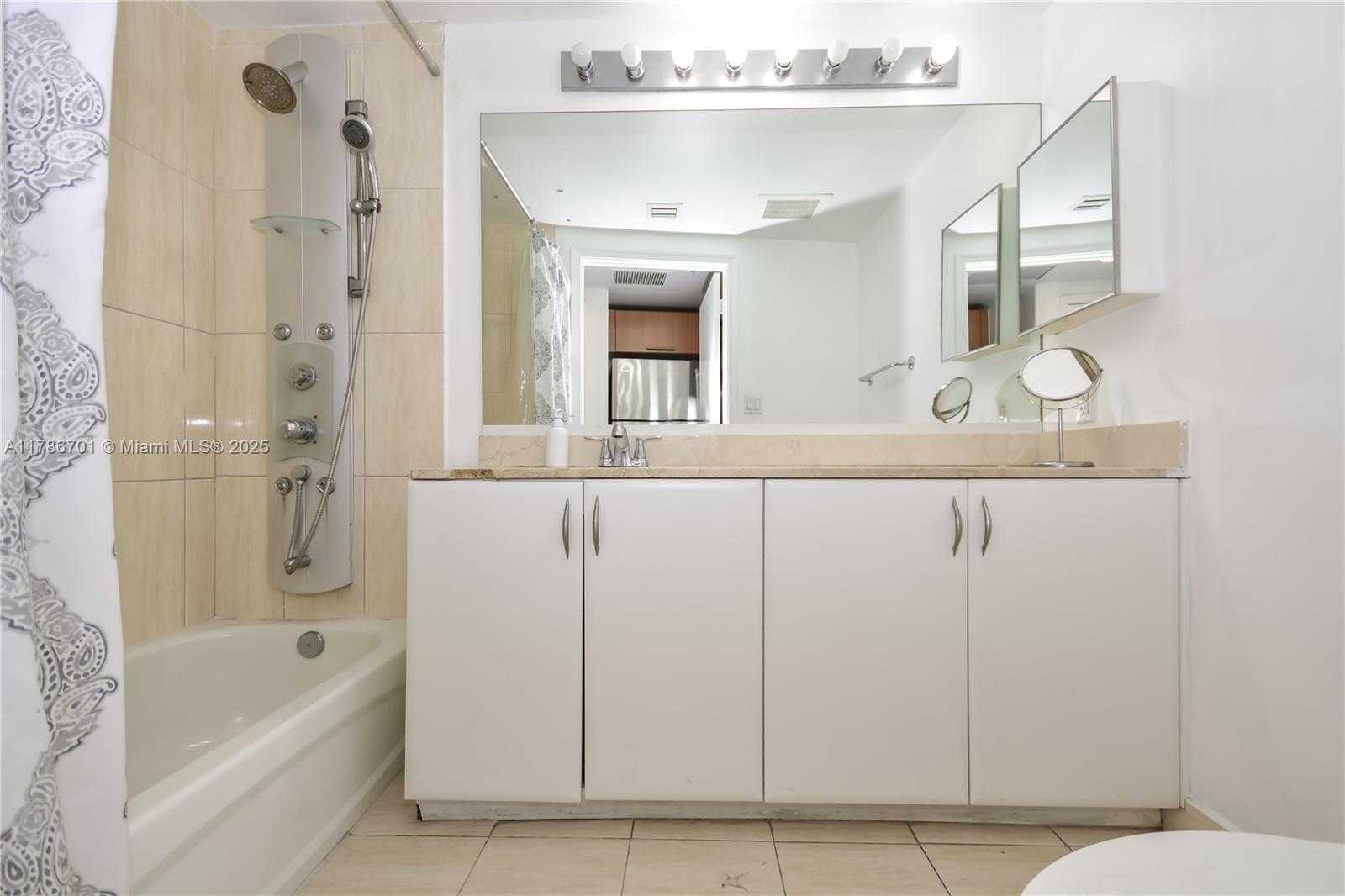 Small Image of 1750 NORTH BAYSHORE DR #1211, Miami Number 13