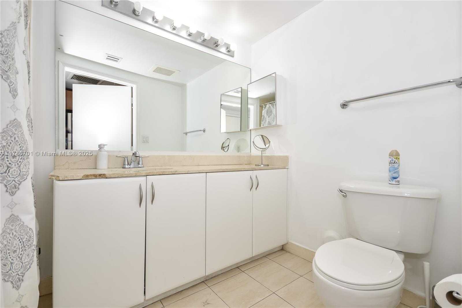 Small Image of 1750 NORTH BAYSHORE DR #1211, Miami Number 14