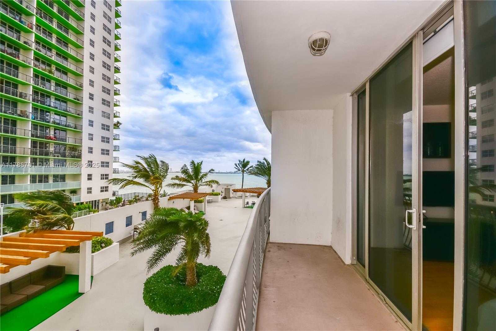 Small Image of 1750 NORTH BAYSHORE DR #1211, Miami Number 16