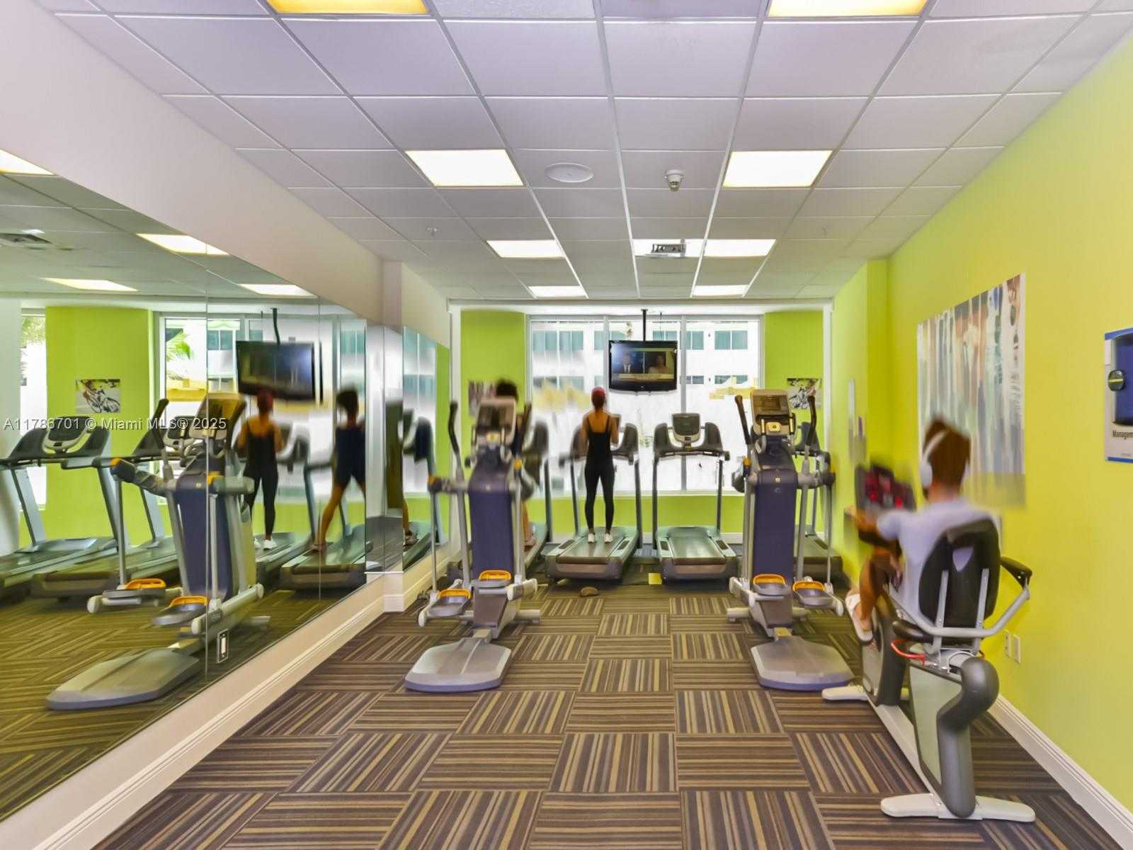 Small Image of 1750 NORTH BAYSHORE DR #1211, Miami Number 23