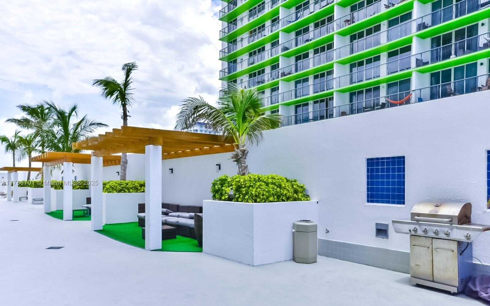 Small Image of 1750 NORTH BAYSHORE DR #1211, Miami Number 29