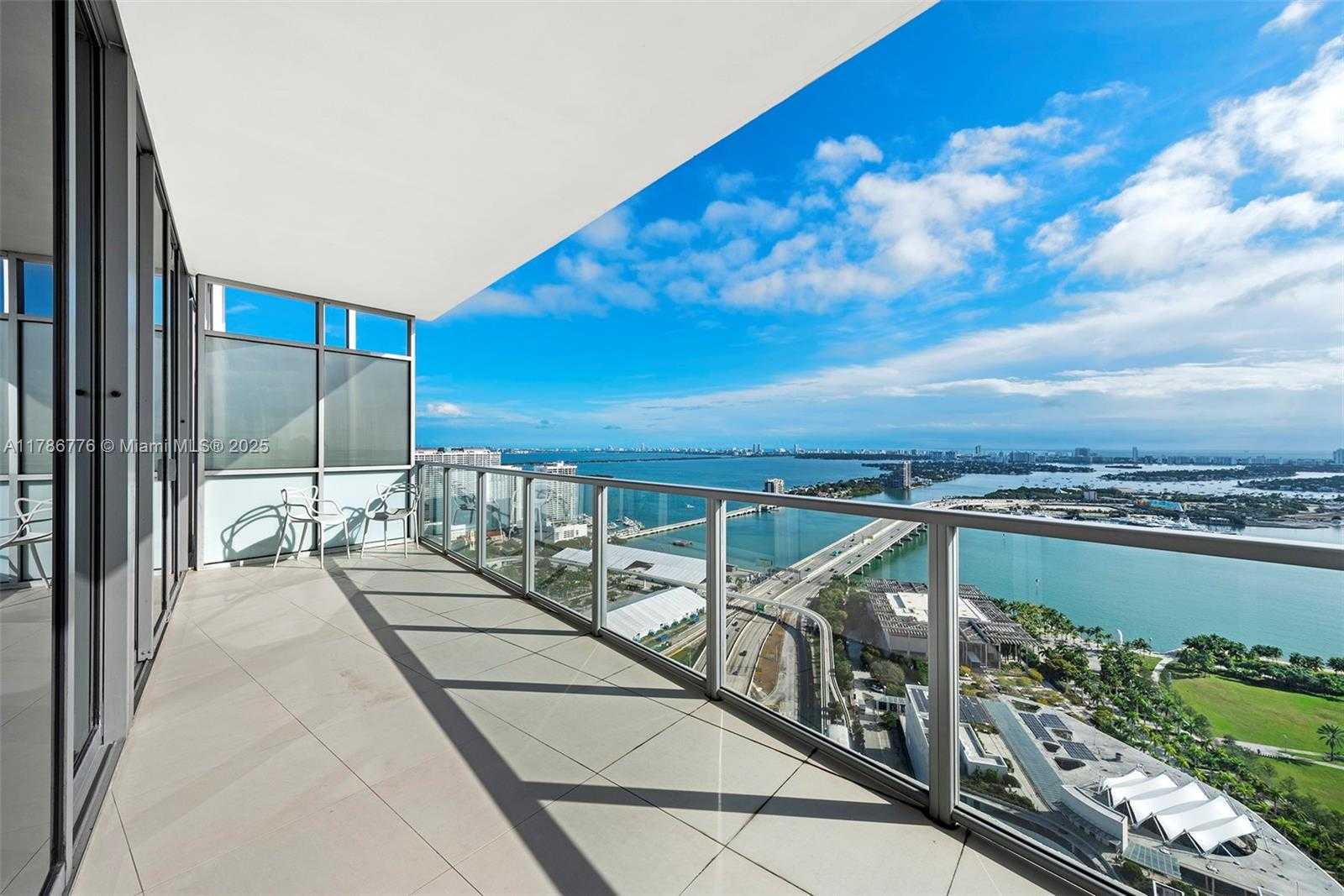 Small Image of 1100 BISCAYNE BLVD #3904, Miami Number 2