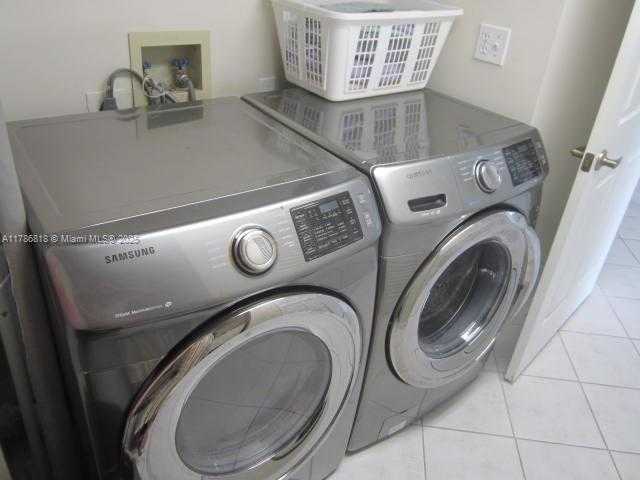 Small Image of 17700 #1010, Sunny Isles Beach Number 22