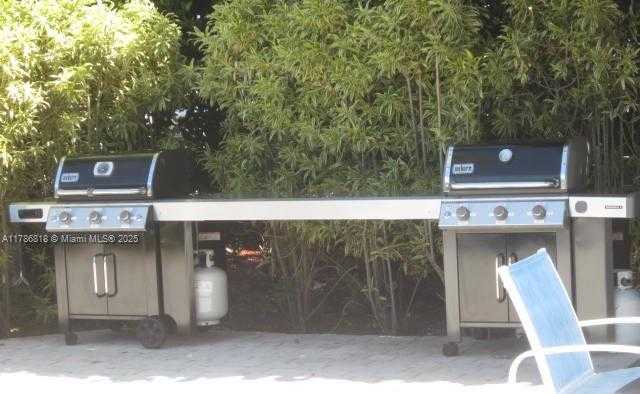 Small Image of 17700 #1010, Sunny Isles Beach Number 43