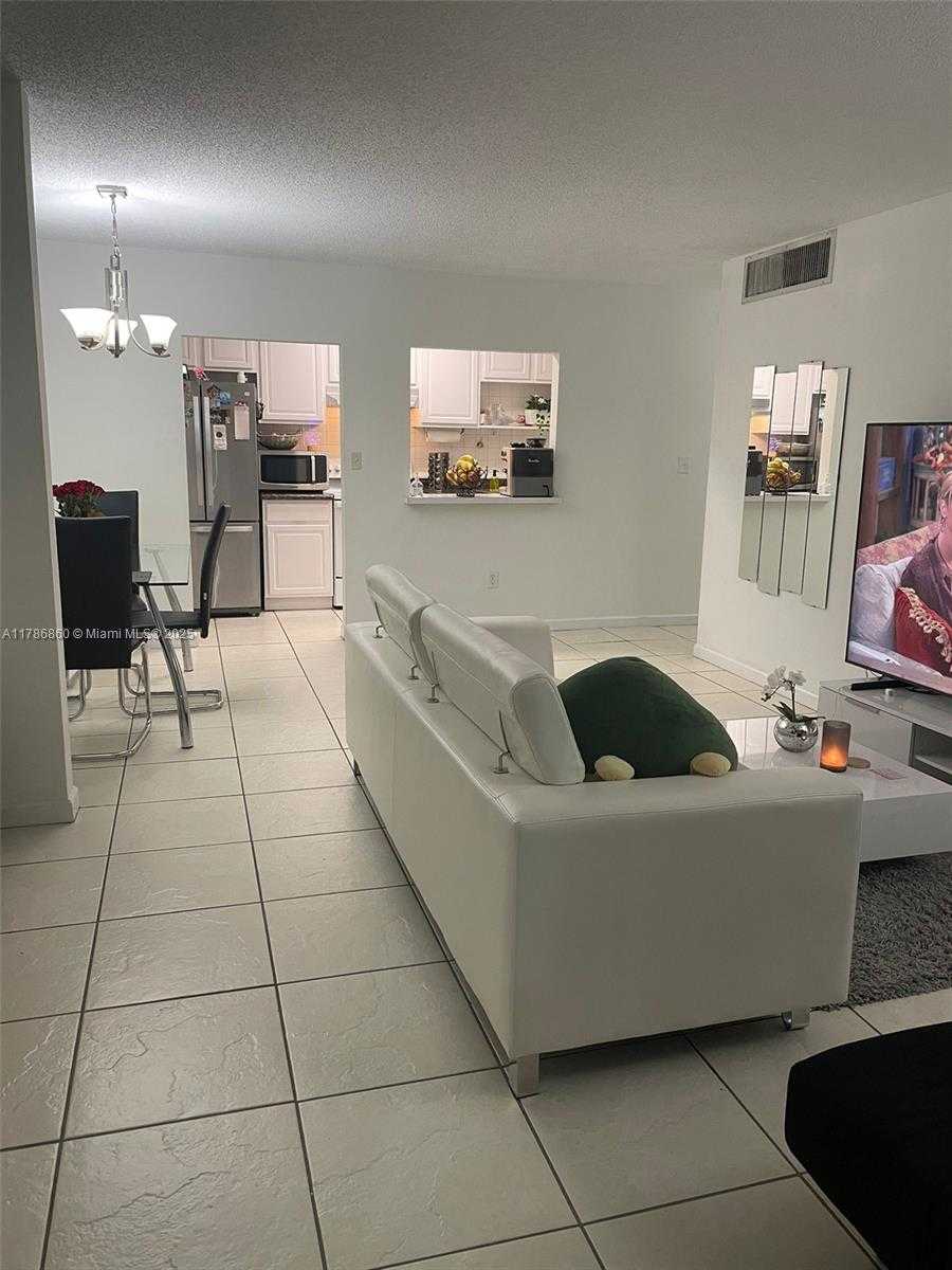 Small Image of 4180 NORTH WEST 79TH AVE #2C, Doral Number 8