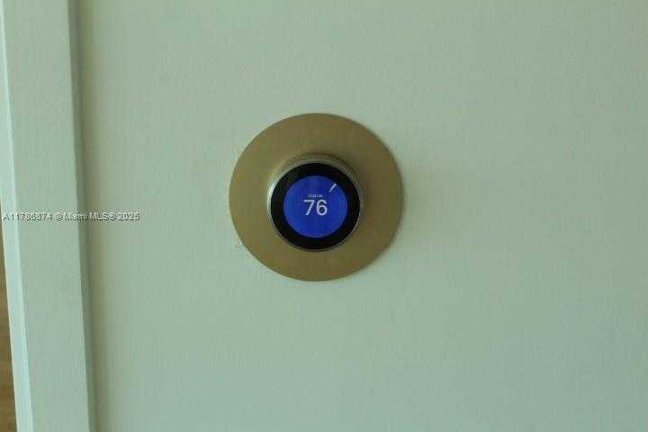 Small Image of 1331 BRICKELL BAY DR #3203, Miami Number 18