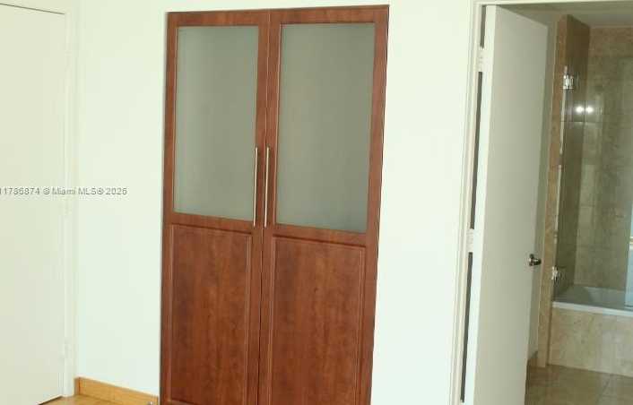 Small Image of 1331 BRICKELL BAY DR #3203, Miami Number 19