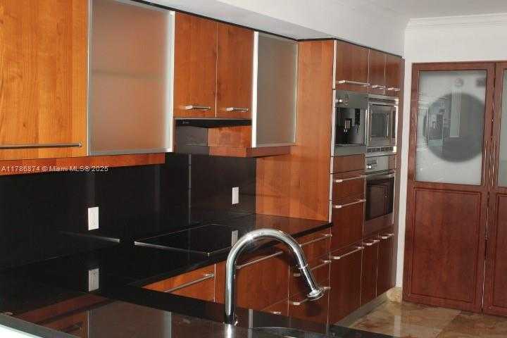 Small Image of 1331 BRICKELL BAY DR #3203, Miami Number 22