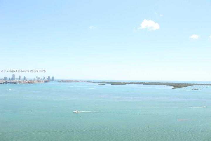 Small Image of 1331 BRICKELL BAY DR #3203, Miami Number 4