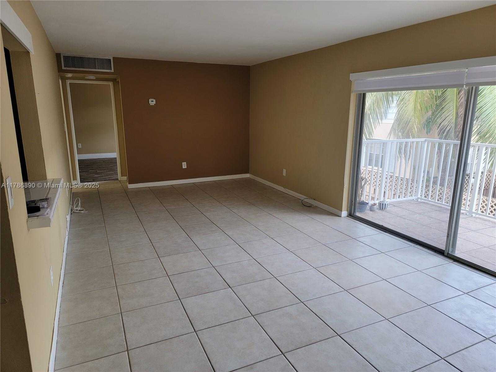 Small Image of 4440 NORTH WEST 79TH AVE #2G, Doral Number 12