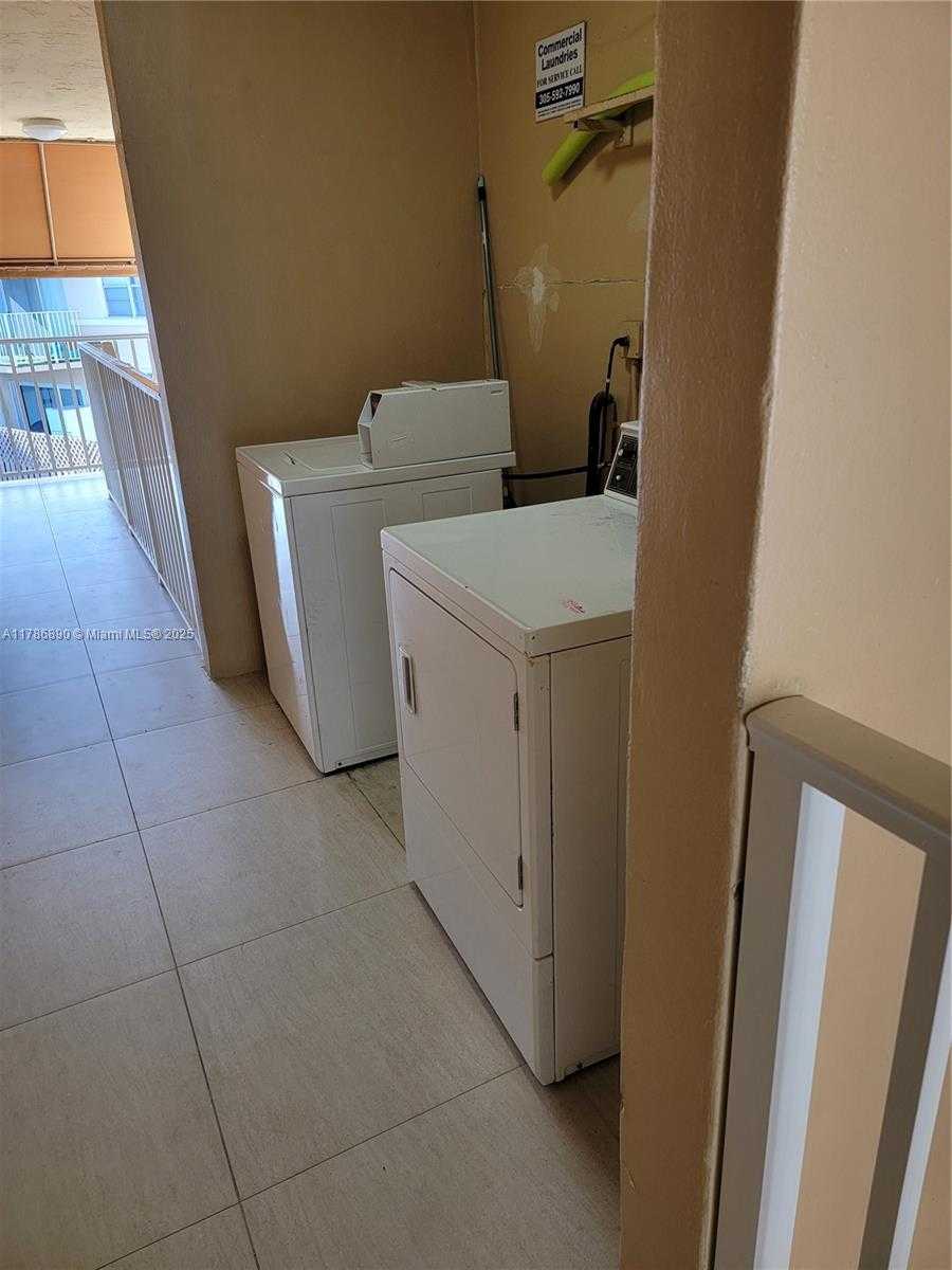 Small Image of 4440 NORTH WEST 79TH AVE #2G, Doral Number 20