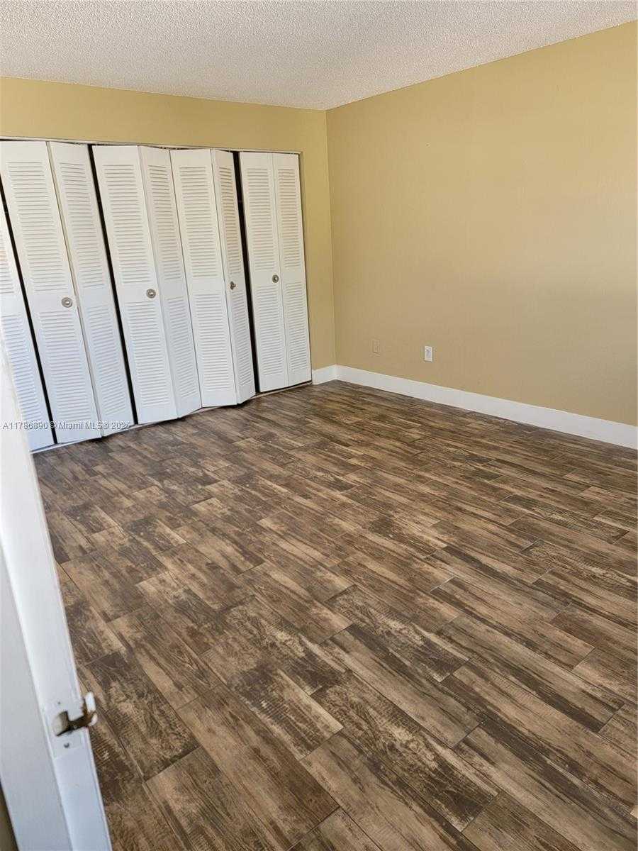 Small Image of 4440 NORTH WEST 79TH AVE #2G, Doral Number 9