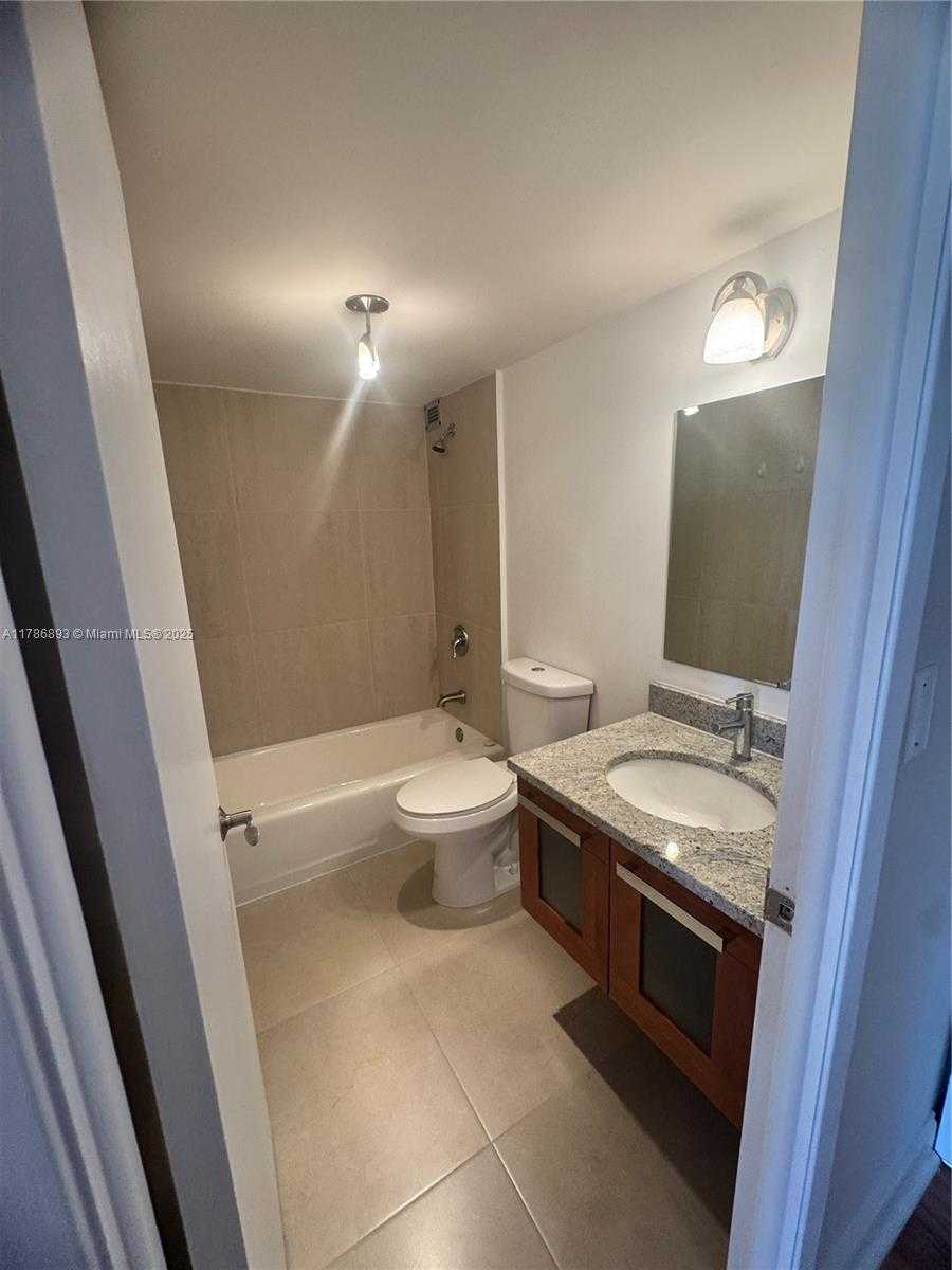 Small Image of 1901 BRICKELL AVE #B2408, Miami Number 10