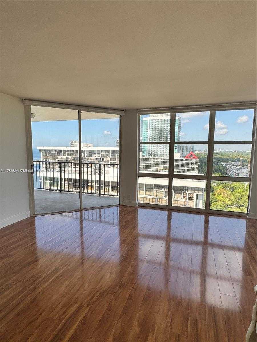 Small Image of 1901 BRICKELL AVE #B2408, Miami Number 3