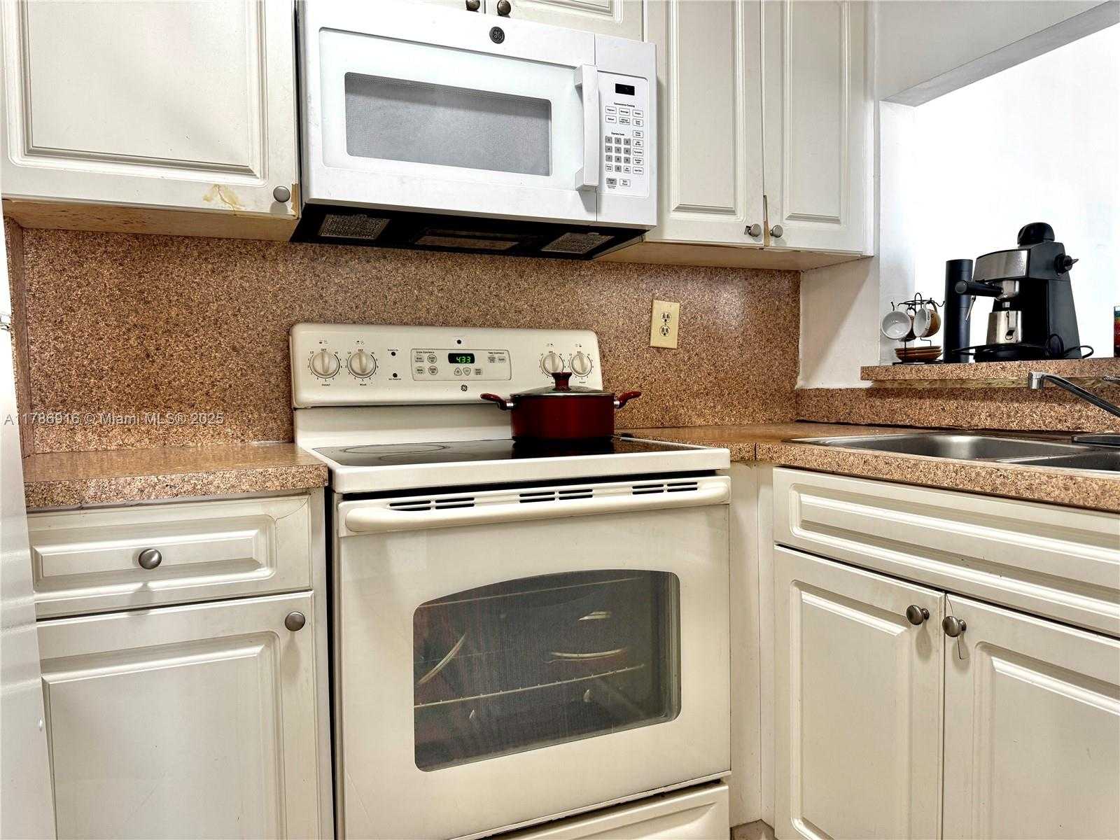Small Image of 8145 NORTH WEST 7TH ST #404, Miami Number 7