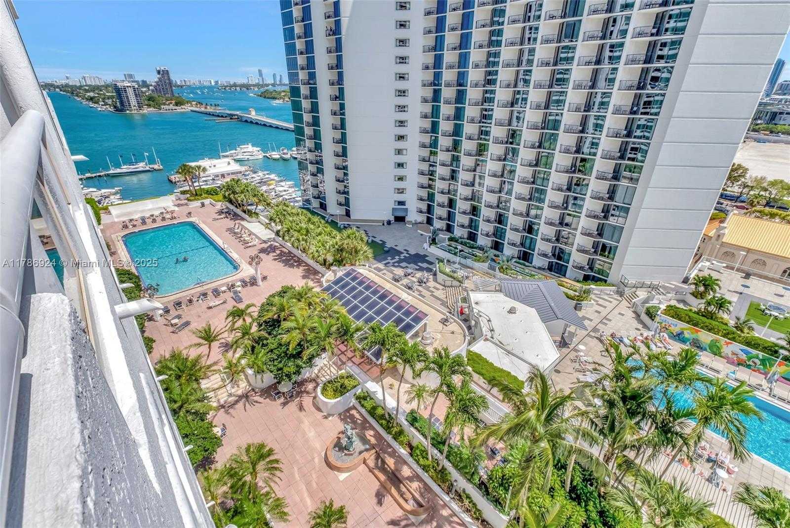 Small Image of 1717 NORTH BAYSHORE DR #A-1956, Miami Number 43