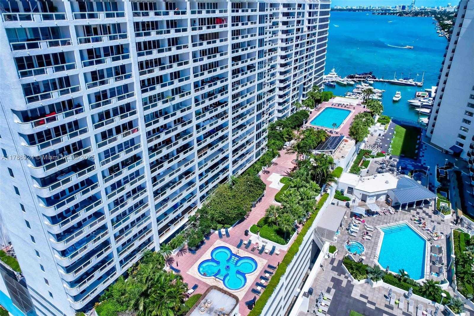 Small Image of 1717 NORTH BAYSHORE DR #A-1956, Miami Number 45