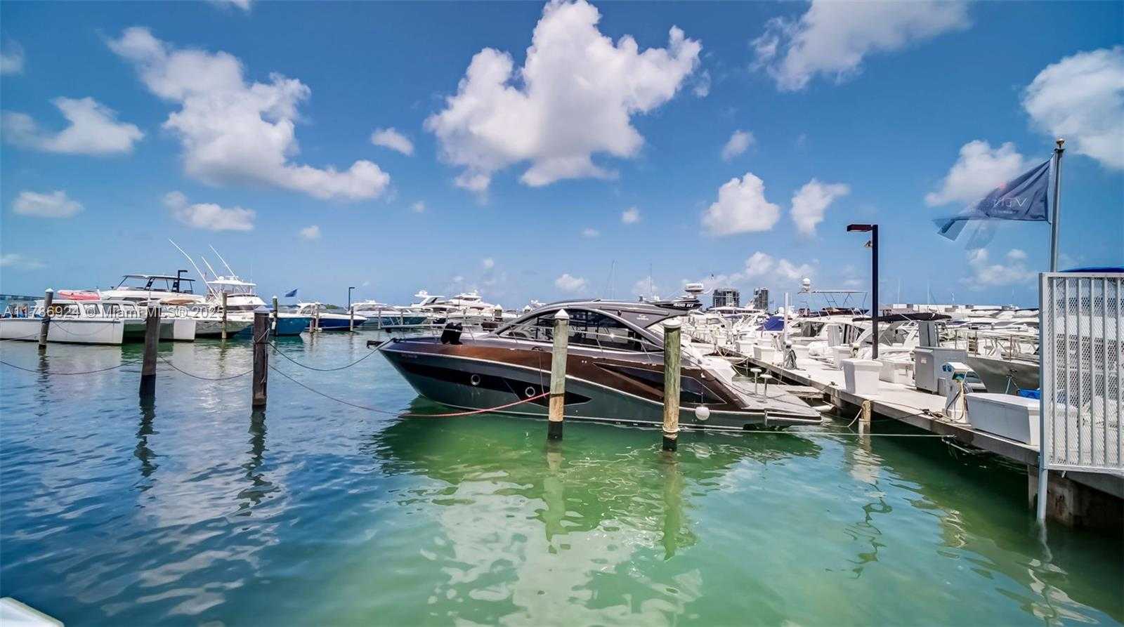 Small Image of 1717 NORTH BAYSHORE DR #A-1956, Miami Number 48