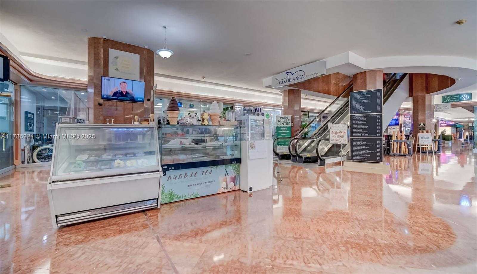Small Image of 1717 NORTH BAYSHORE DR #A-1956, Miami Number 72